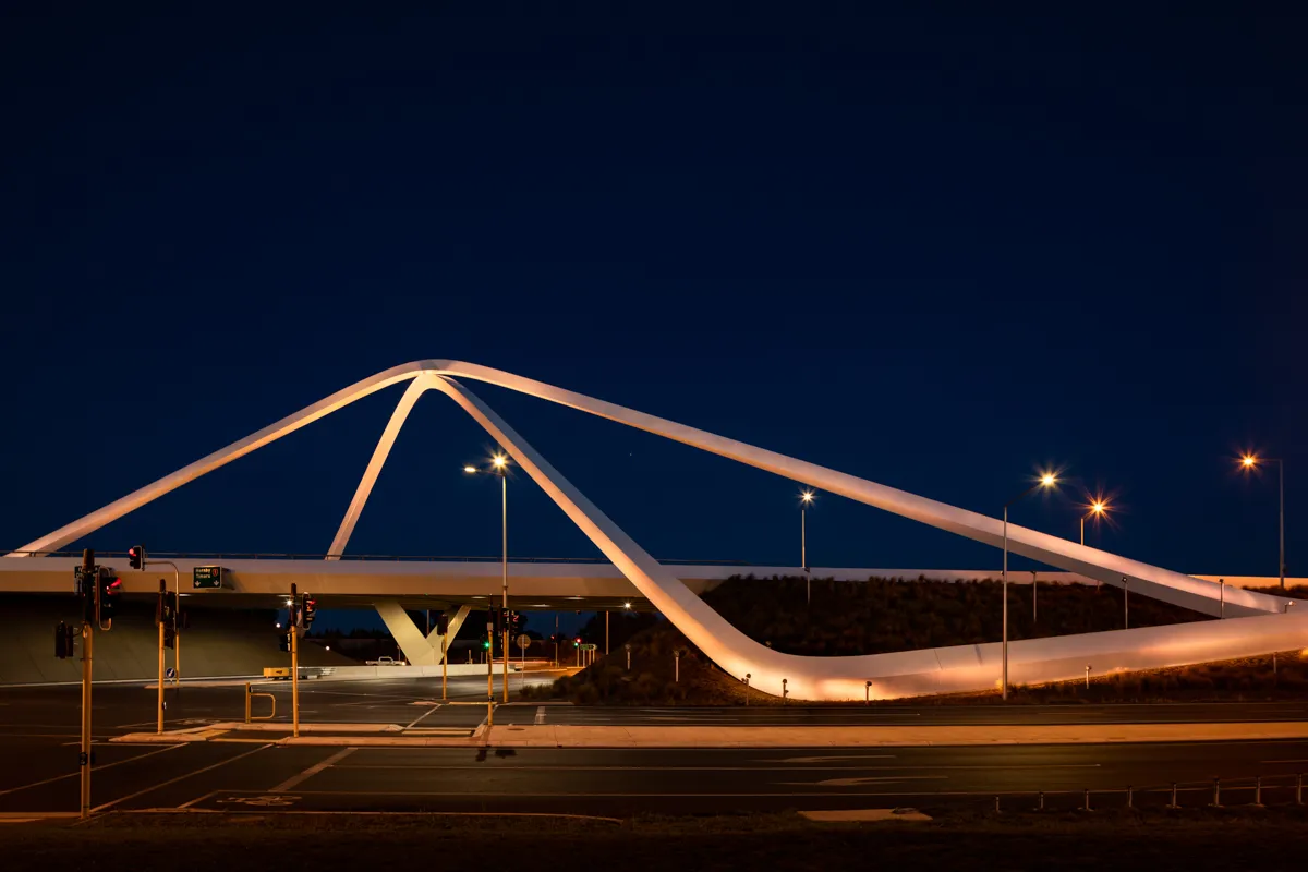 Memorial Avenue Gateway Bridge